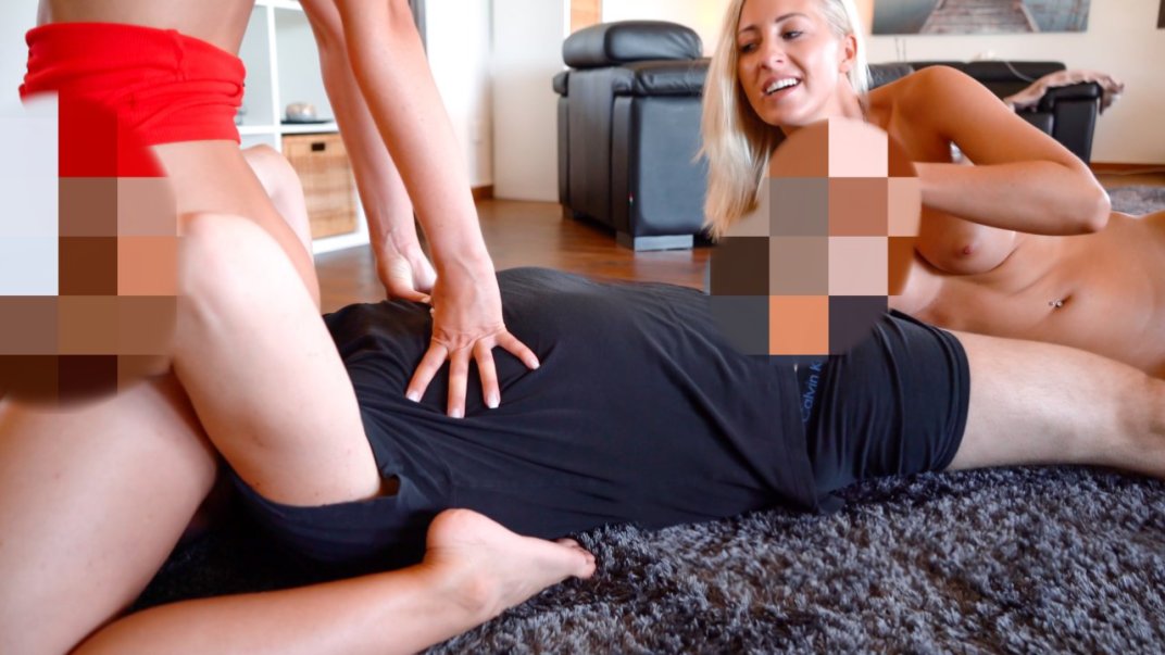 Meine Freundin & ich geben dir den ultimativen Kick! 5