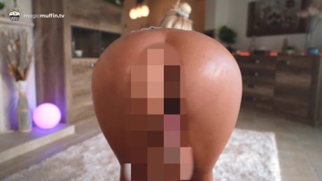 Muschi vs. Fleshlight! Du kannst meiner super engen Muschi nicht widerstehen