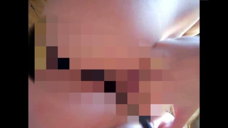 Sieh dir meine süße Teenypussy an! Frische 18 Jahre alt 6