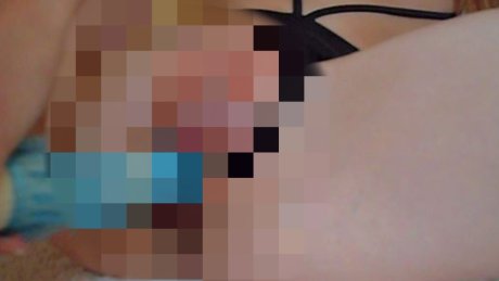 Teen pussy edited - how many fingers fit?