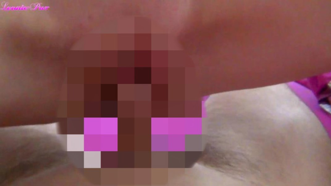 Kleine, perverse Schulfreundin überrumpelt Daddy! 4