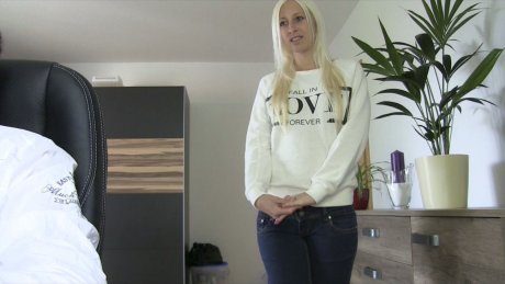 Schamlos ausgenutzt! Spießer spritzt rein! 3