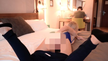 Verrückt! Heimlich hinter meinem Schwager zum Orgasmus gefingert 6