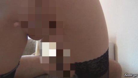 Nasses Fötzchen zum Orgasmus geritten! Creampie! 2